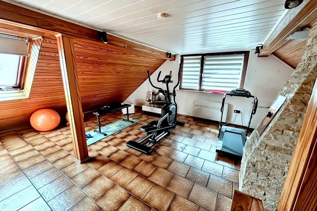 482 DG Zimmer 8 III