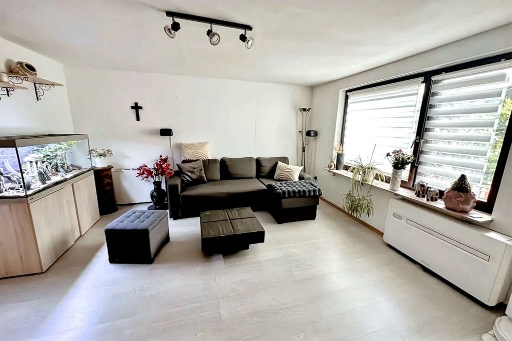 482 EG Zimmer 1