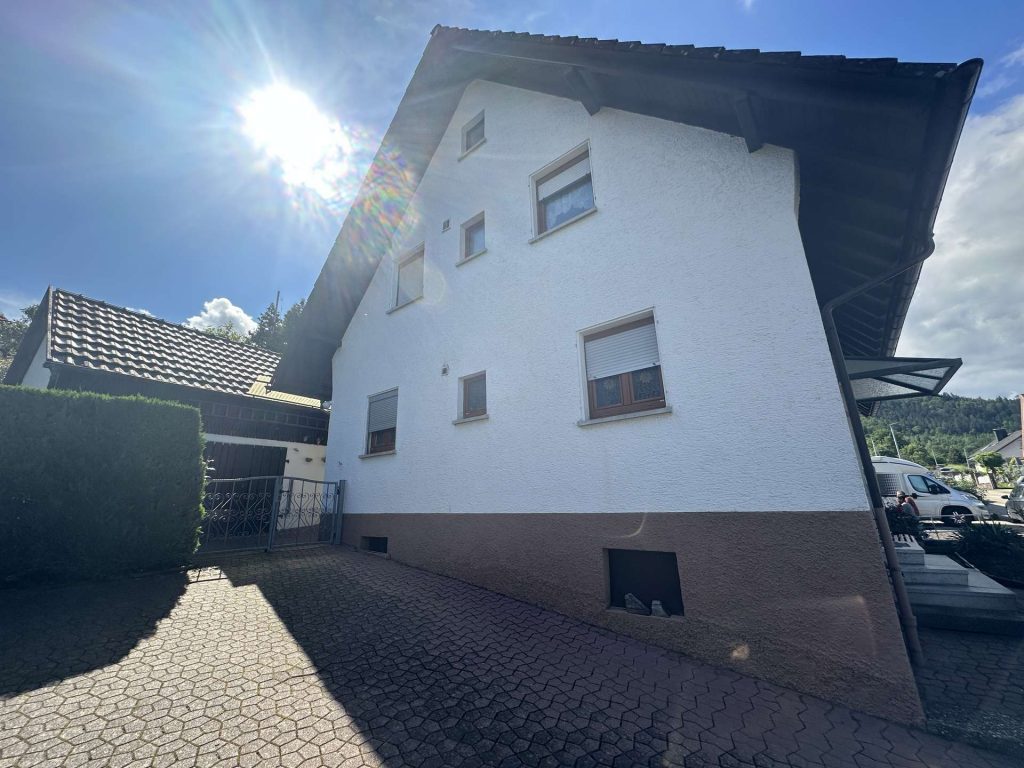 Aussenansicht links