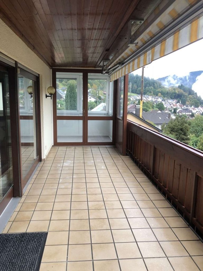 Balkon EG