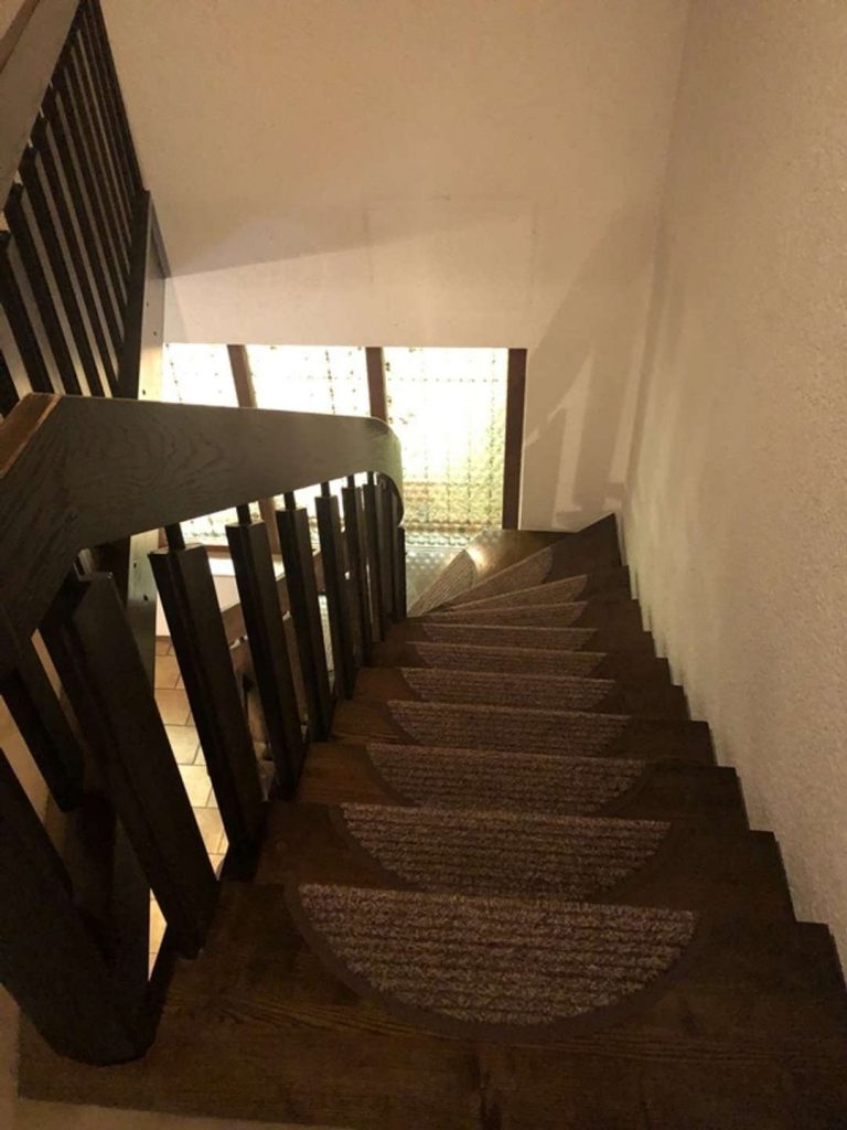 Treppe OG nach EG