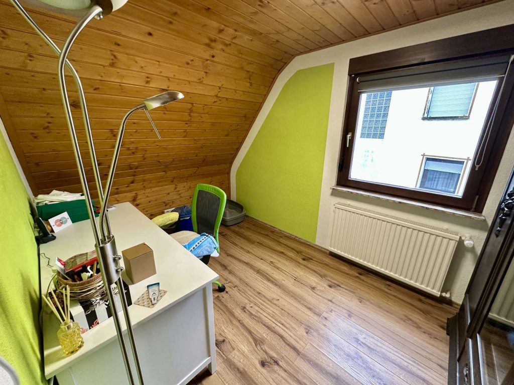 447 OG Arbeitszimmer