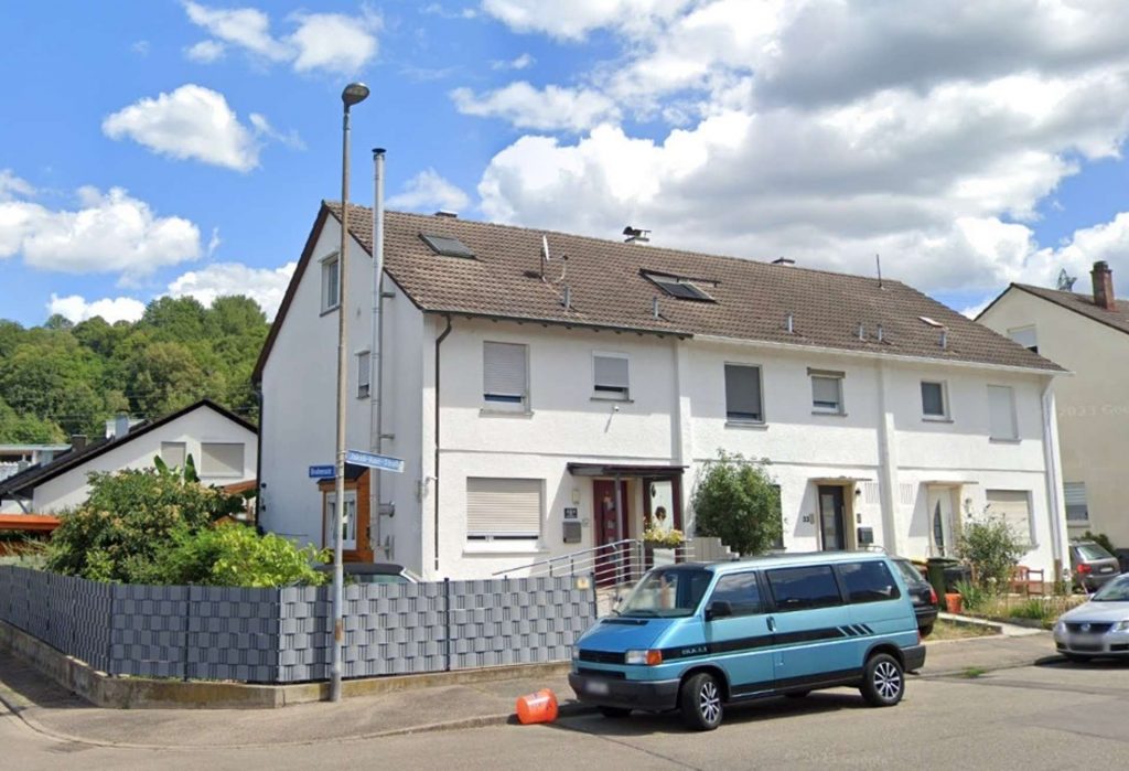 Aussenansicht von gegenüber