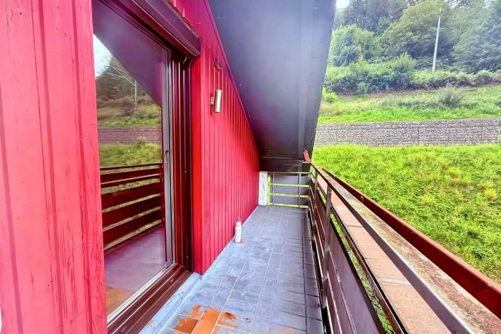 507 Balkon hinteres Zimmer