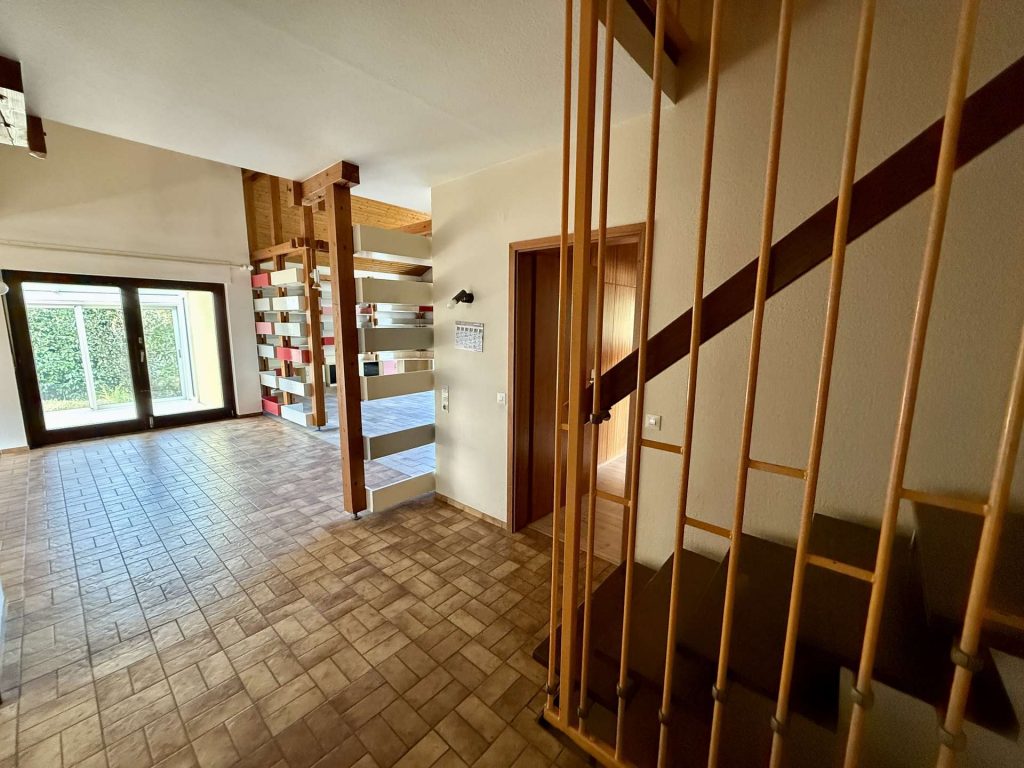 531 EG Eingangsbereich Wohnung