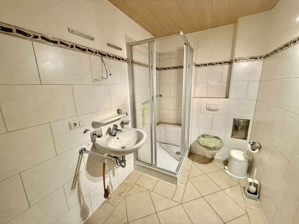 462 DG Badezimmer