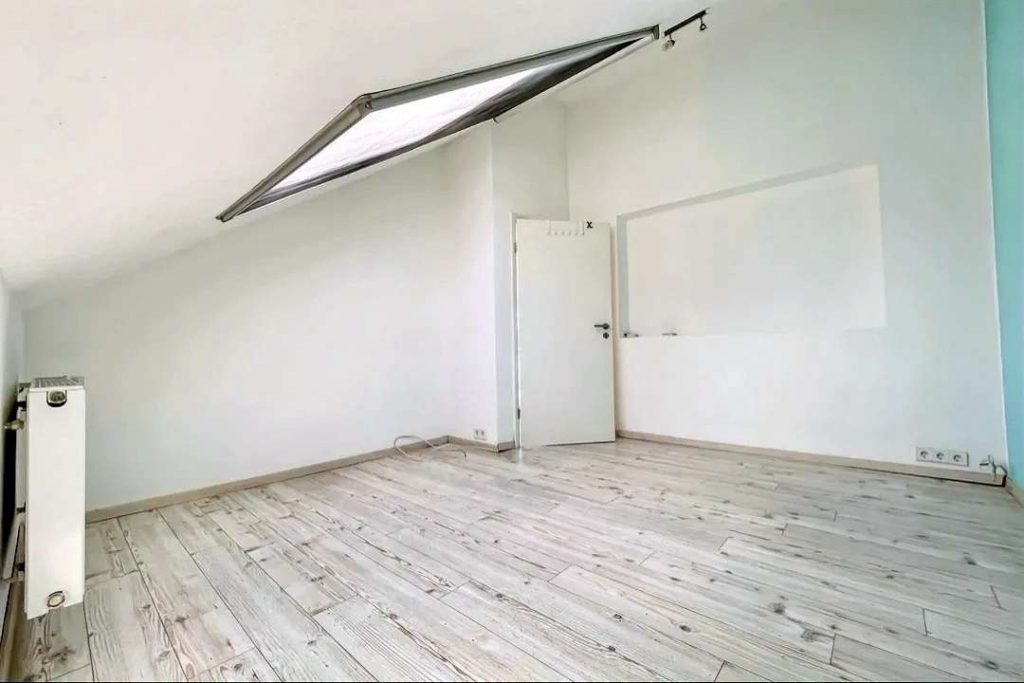 489 Zimmer 4