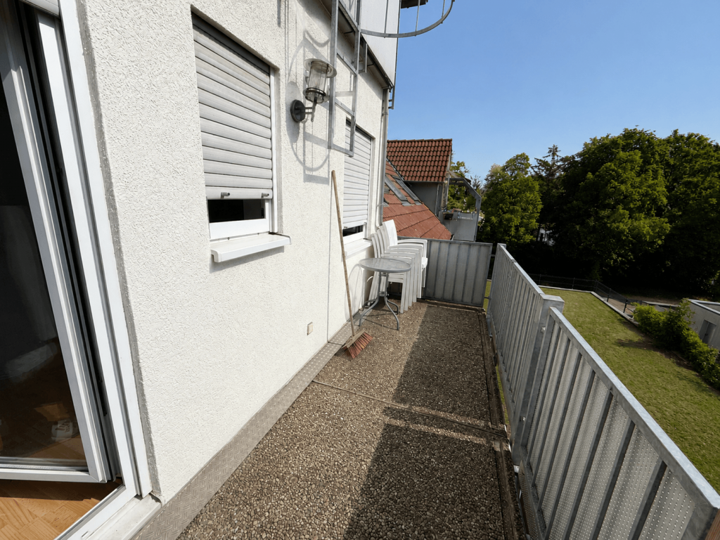 021-C15 Balkon I