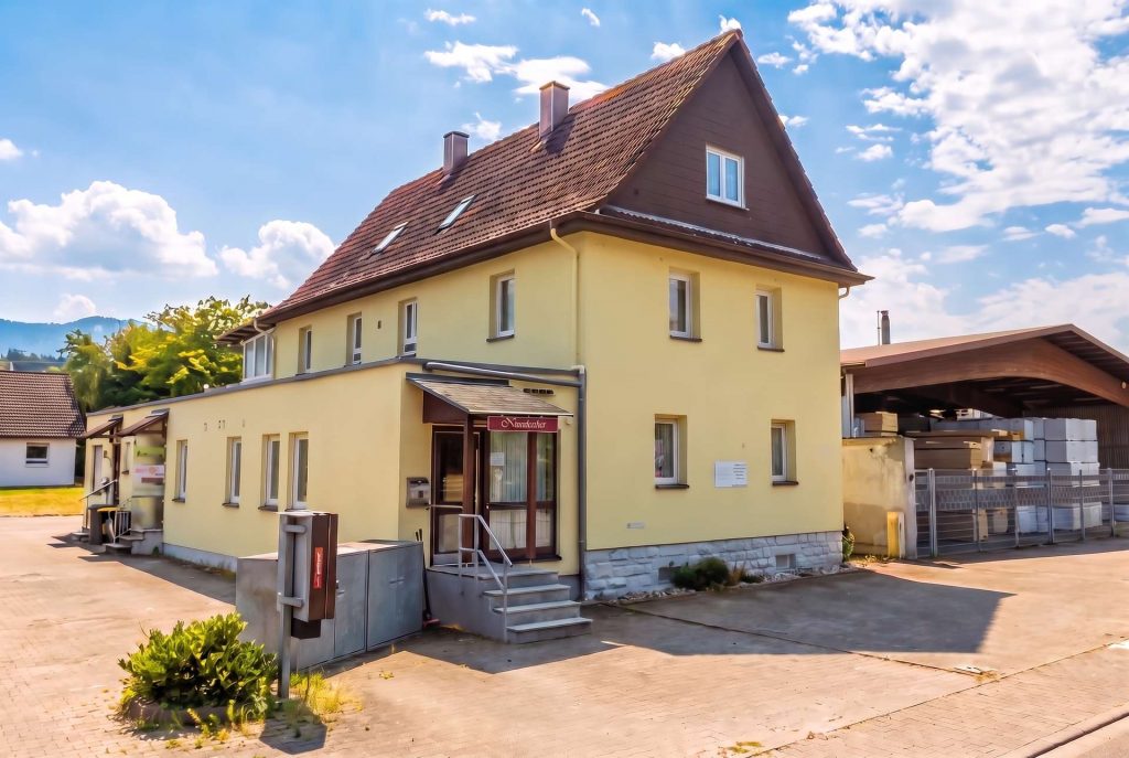 Kapitalanlage mit Entwicklungspotenzial – Gewerbeobjekt in Gaggenau-Hörden