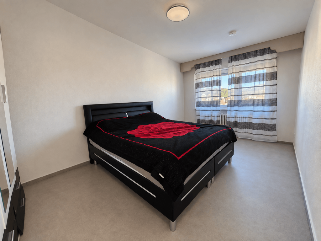 055-11 Schlafzimmer I