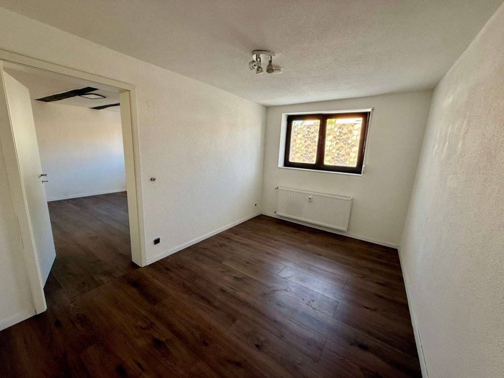 097-1 Schlafzimmer