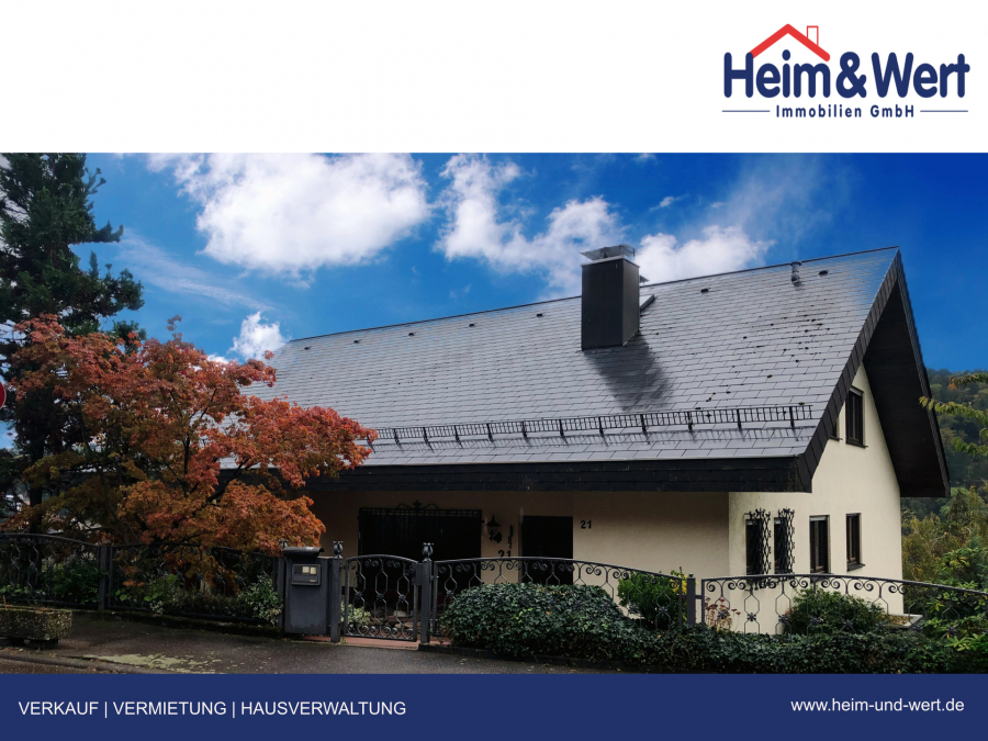 Großes freistehendes Einfamilienhaus mit Einliegerwohnung und großem Grundstück in Premium-Lage, 76593 Gernsbach, Einfamilienhaus